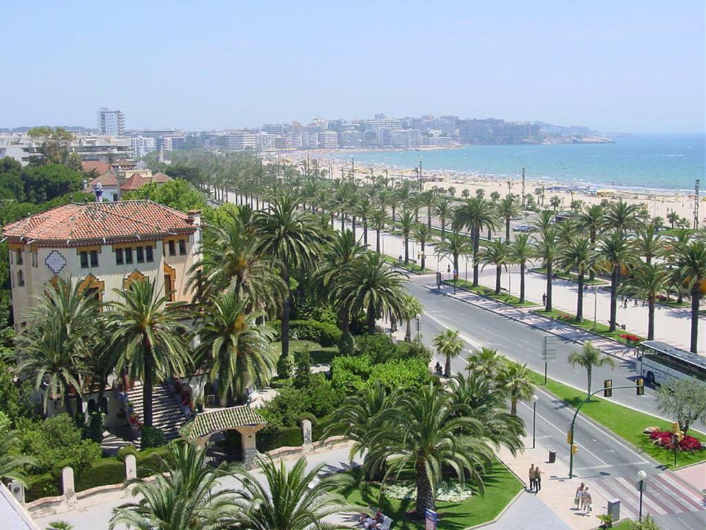Apartamento Playa Llevant Mejor Zona سالو المظهر الخارجي الصورة